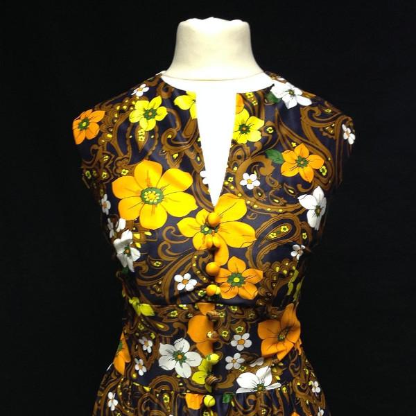 1950s Flowery Daywear (HIRE ONLY)