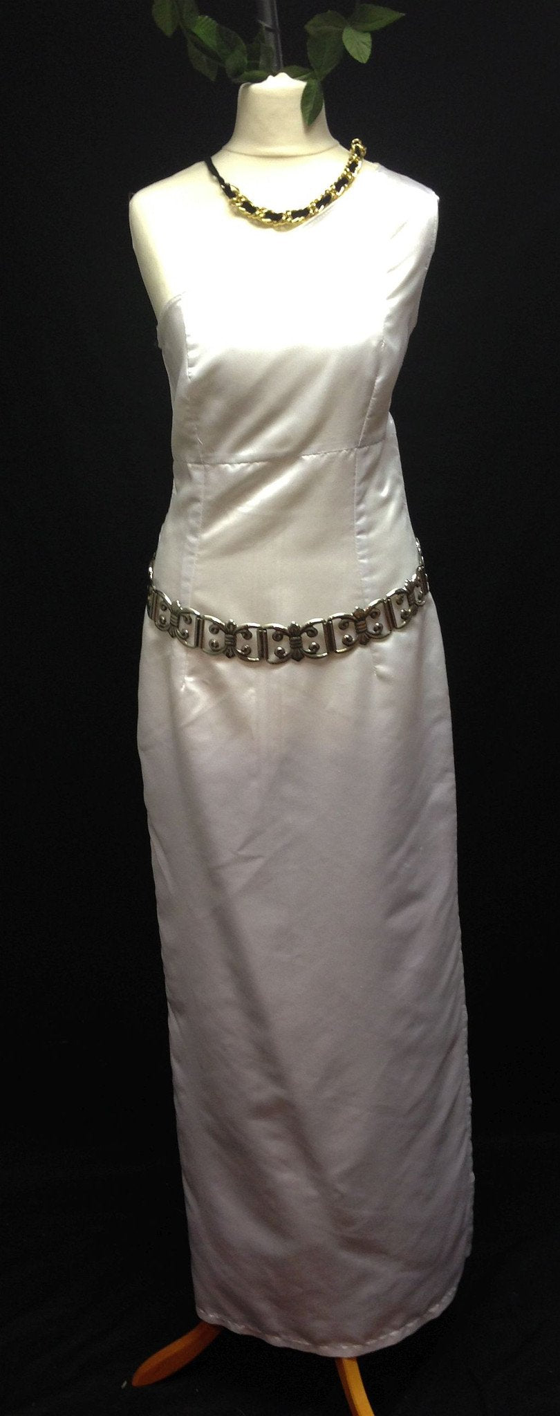 Greek Lady (£50.00 HIRE ONLY)