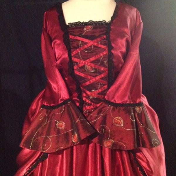 18th Century Dress in Rich Red (£60.00 HIRE ONLY)