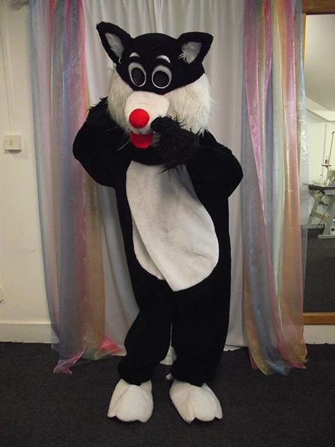 sylvester the cat mascot (HIRE ONLY)
