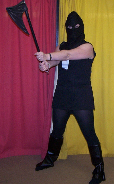 executioner-costume-and-axe-0117.jpg