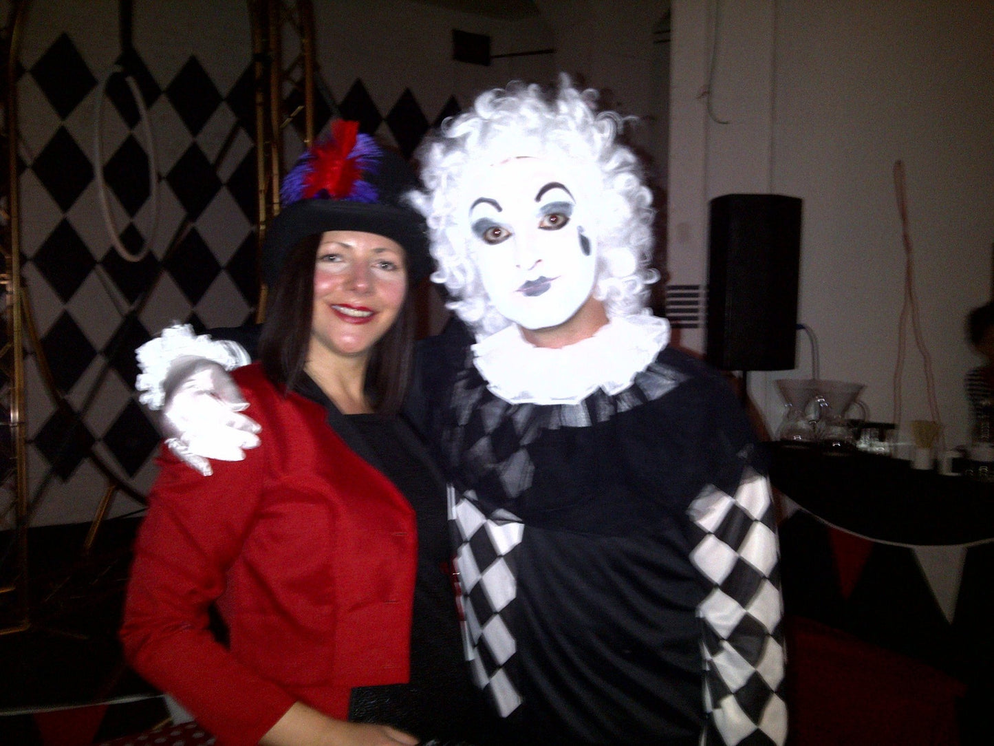 harlequin mime artist (£40 HIRE ONLY)