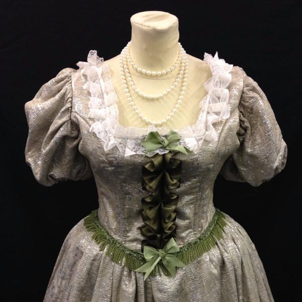 18th Century Dress in Green & Gold (£70.00 HIRE ONLY)