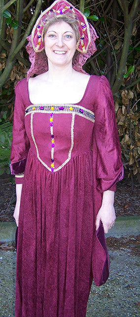 medieval-court-maiden-costume-0110.jpg