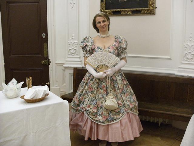 period victorian dress (HIRE ONLY)