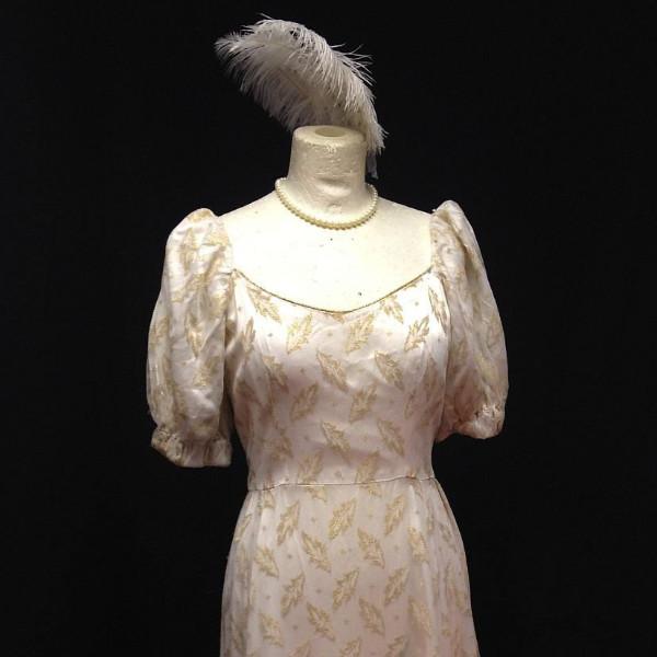 Regency Lady (Cream) (HIRE ONLY)