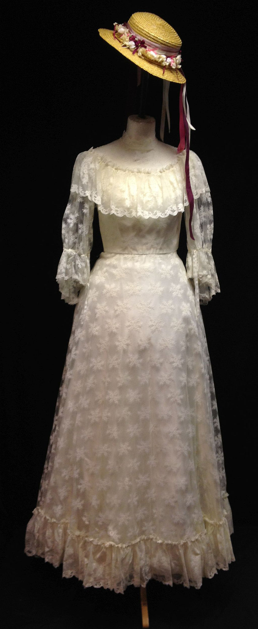 413