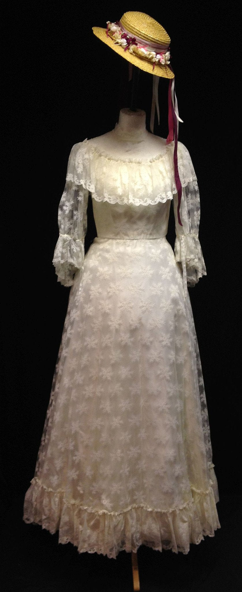 Victorian Lace Dress (HIRE ONLY)