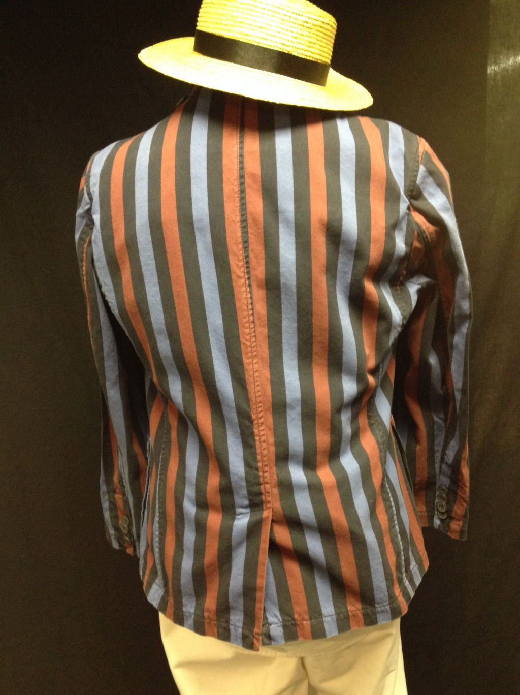 0507 back
