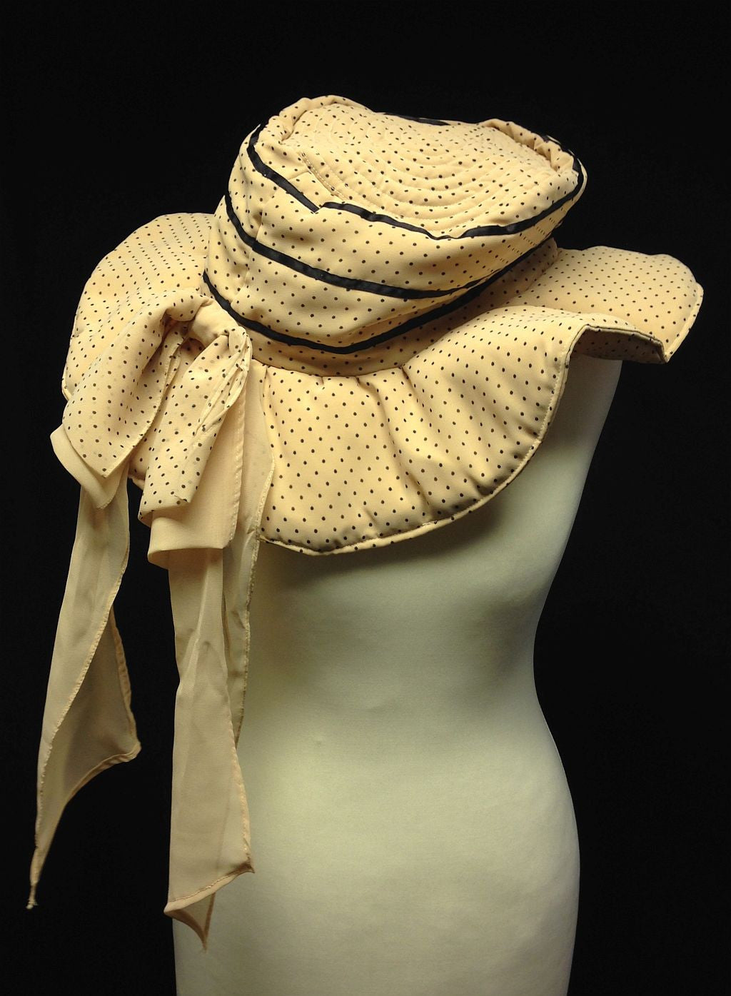 0673hat