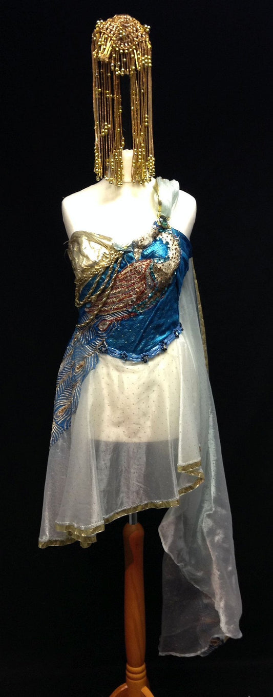Roman Goddess (£60.00 HIRE ONLY)