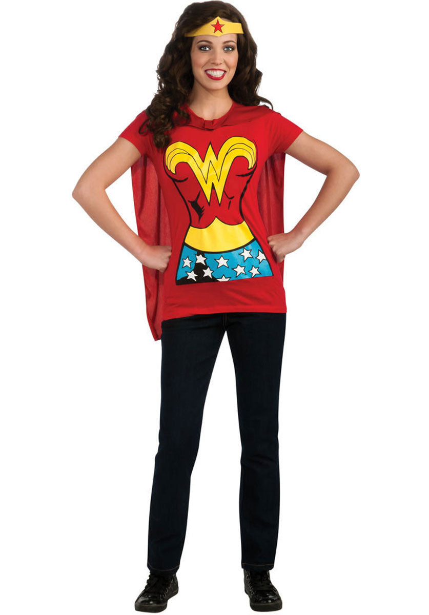 Wonder Woman T-Shirt & Cape
