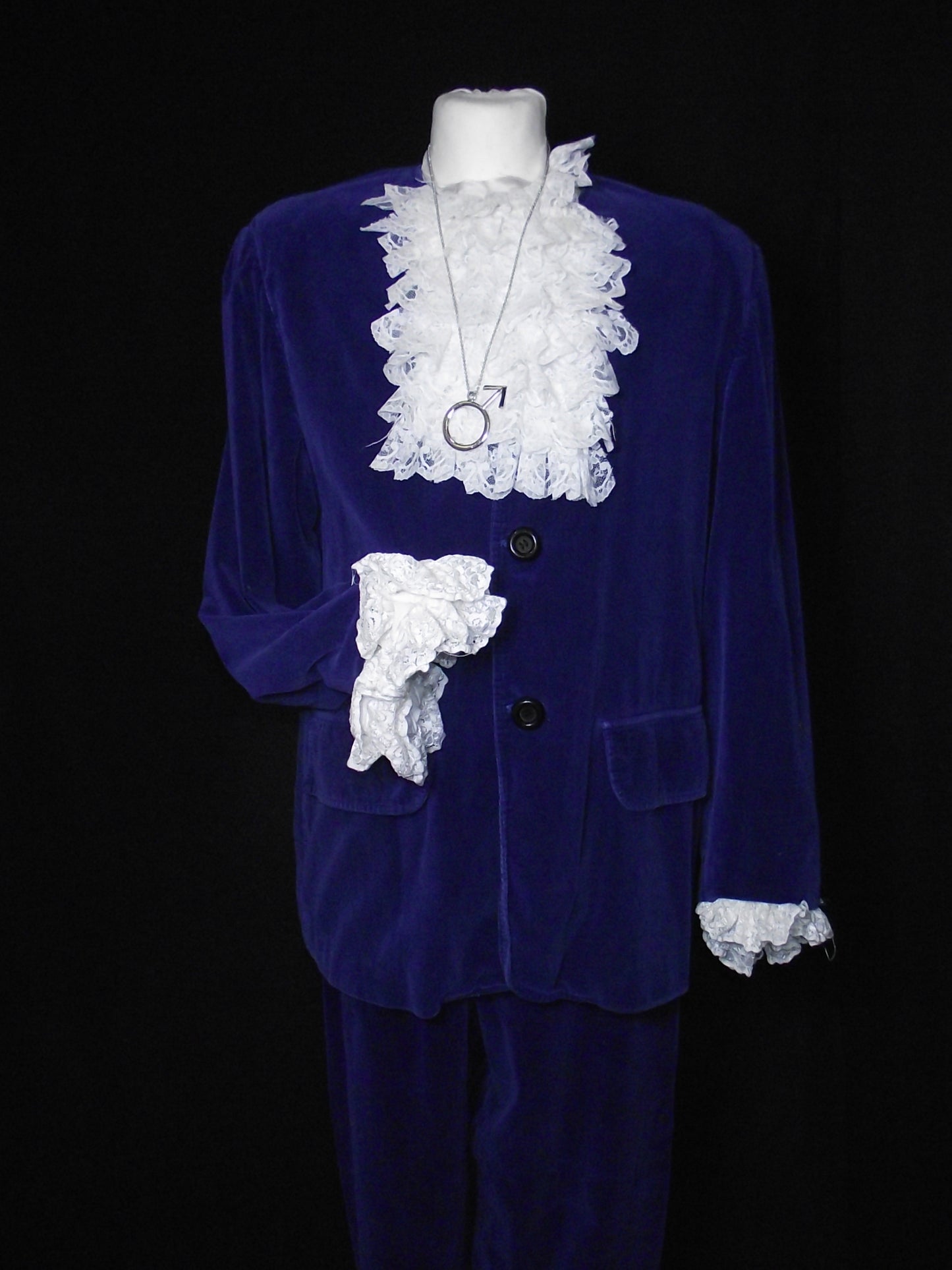 Austin Powers (£60.00 HIRE ONLY)