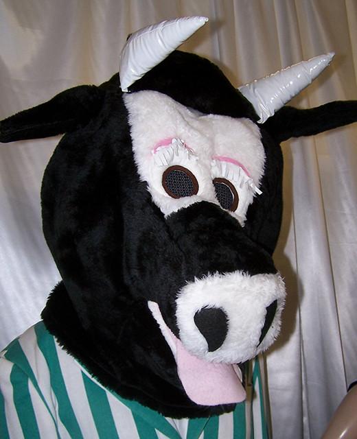 Black and White Cow Head (£30 HIRE ONLY)