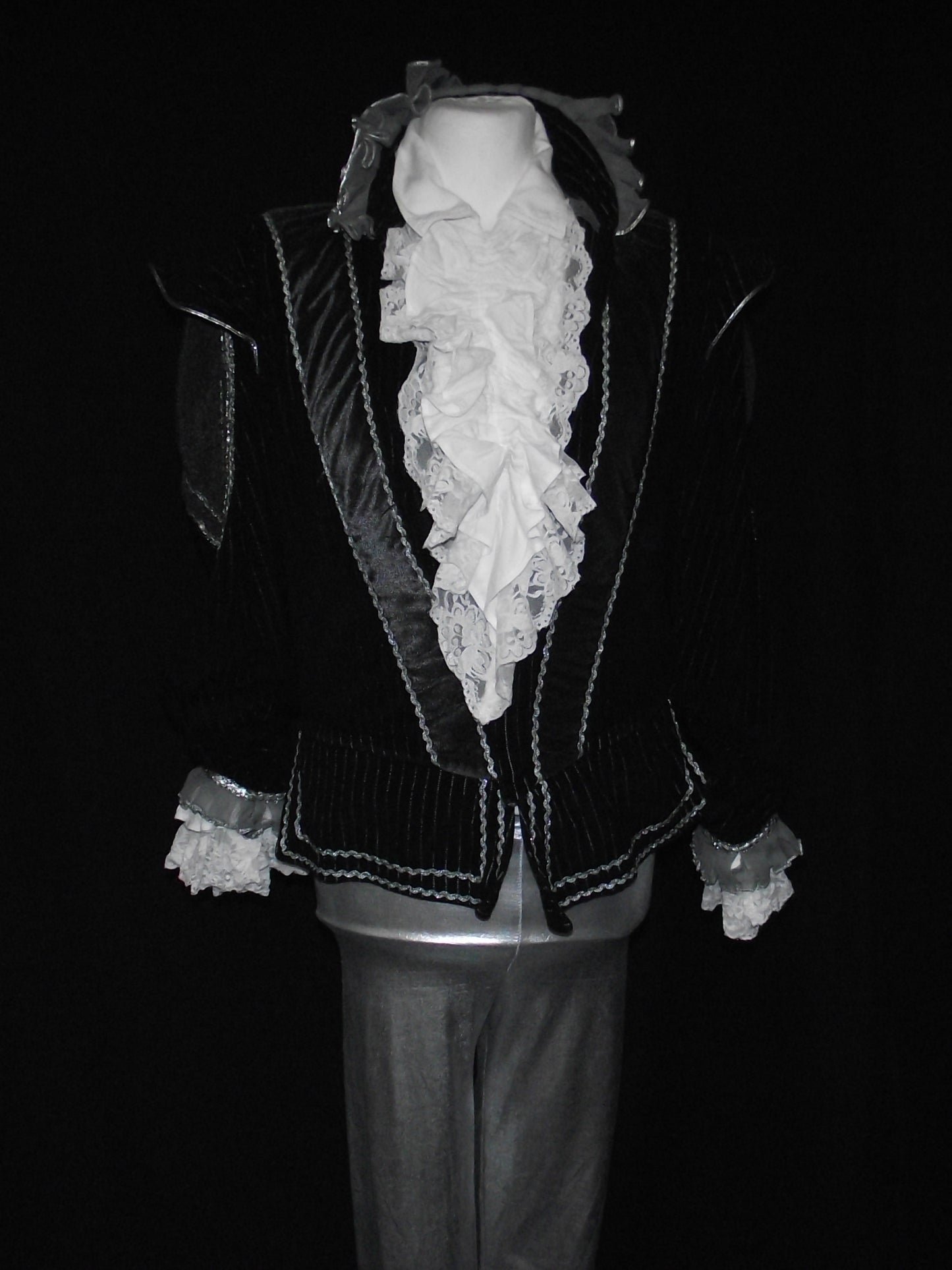 Labyrinth Goblin King (£60.00 HIRE ONLY)