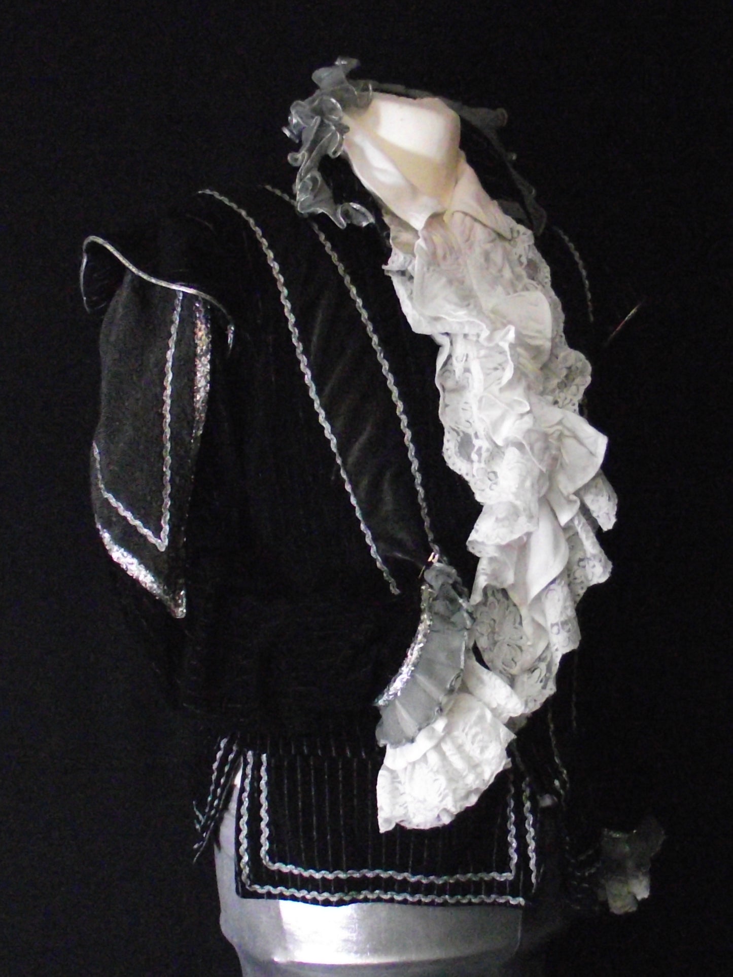 Labyrinth Goblin King (£60.00 HIRE ONLY)