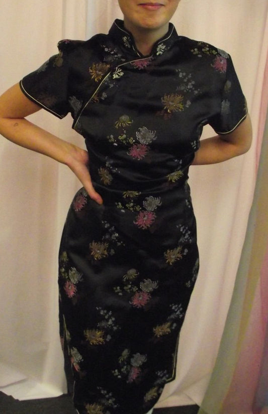 Chinese Dress (£35.00 HIRE ONLY)