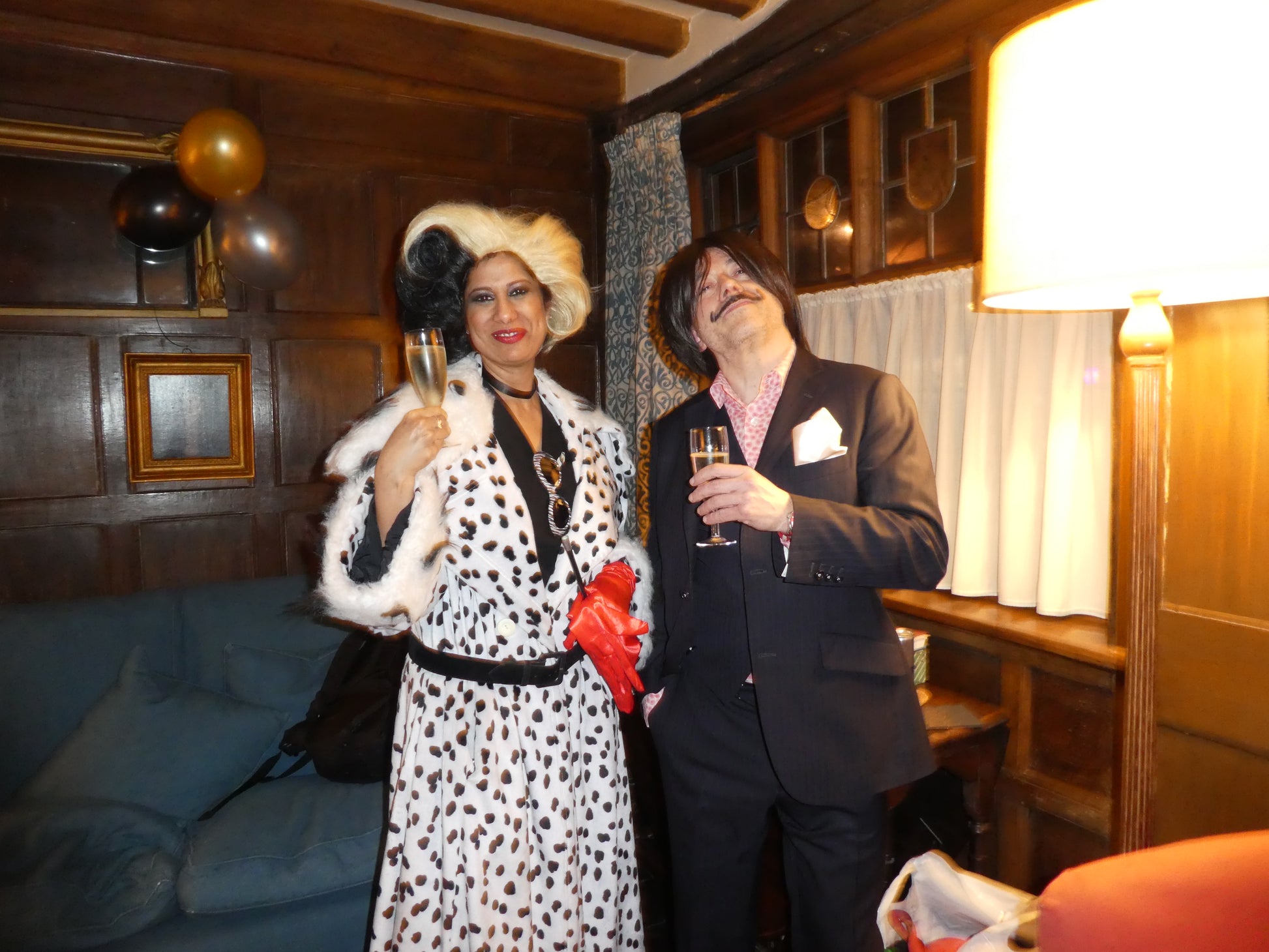 Cruella De Vil (£60.00 HIRE ONLY) – Mad World Fancy Dress