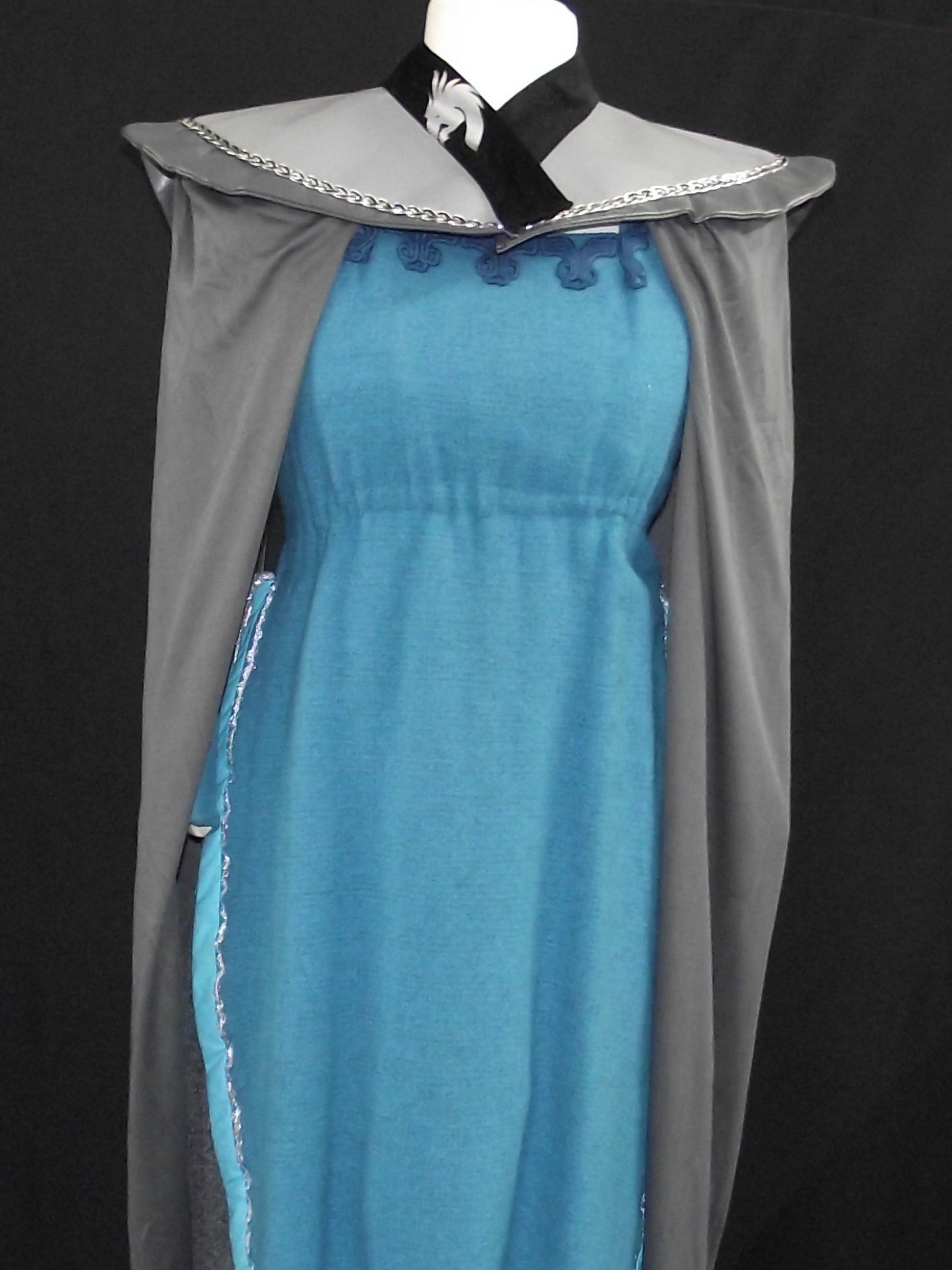 Game Of Thrones Daenerys(£60.00 HIRE ONLY)