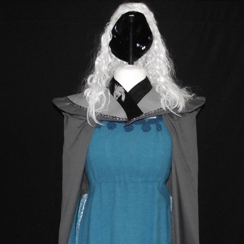 Game Of Thrones Daenerys(£60.00 HIRE ONLY)