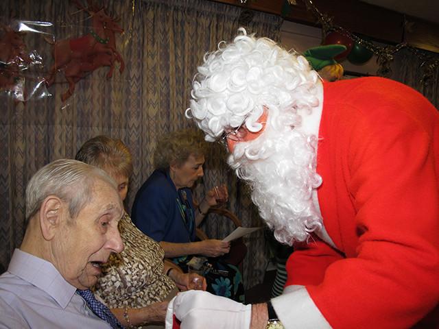 Father Christmas Classic (£50.00 HIRE ONLY)