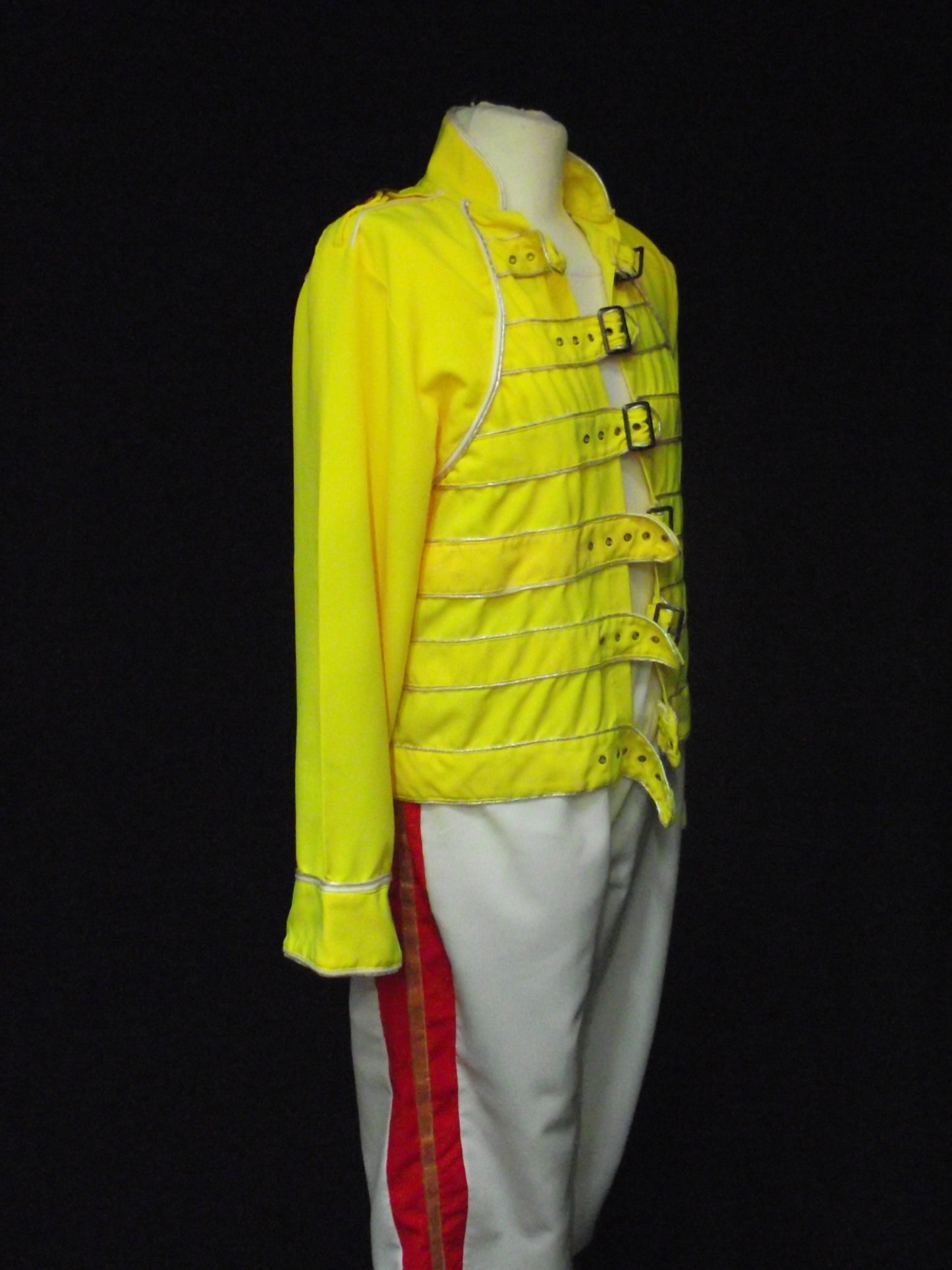 Freddie Mercury Live Aid (£50.00 HIRE ONLY)