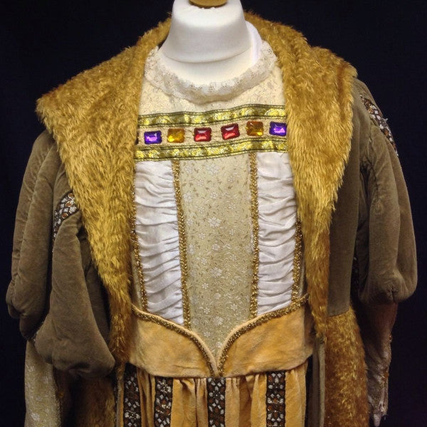 KING HENRY VIII