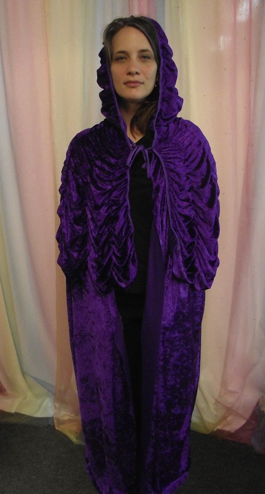 LONG PURPLE HOODED CAPE (£30.00 HIRE ONLY)