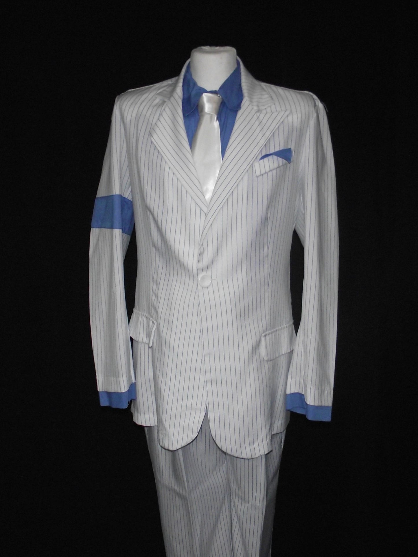 Michael Jackson Smooth Criminal(£60.00 HIRE ONLY)