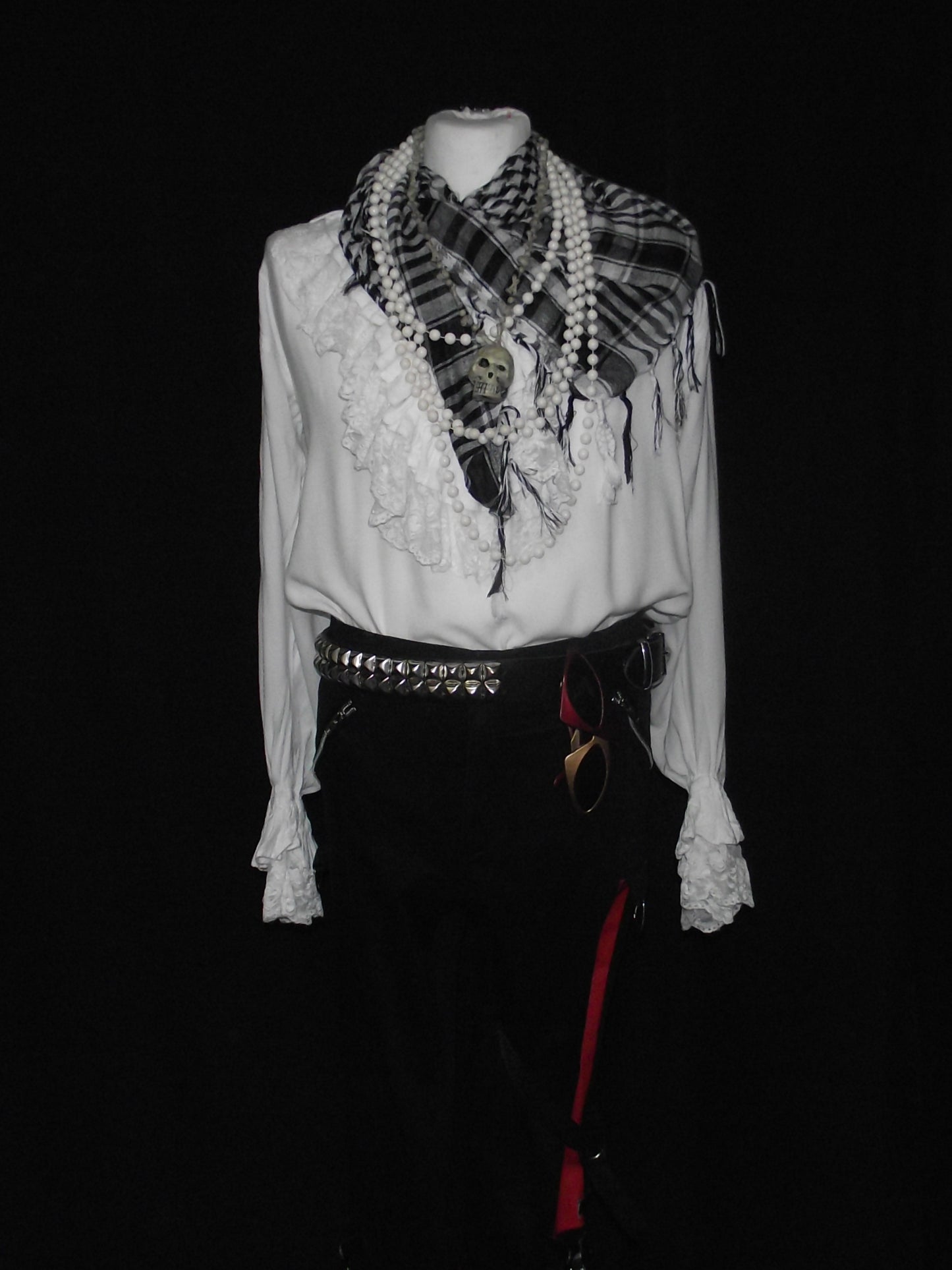 New Romantic (£50.00 HIRE ONLY)