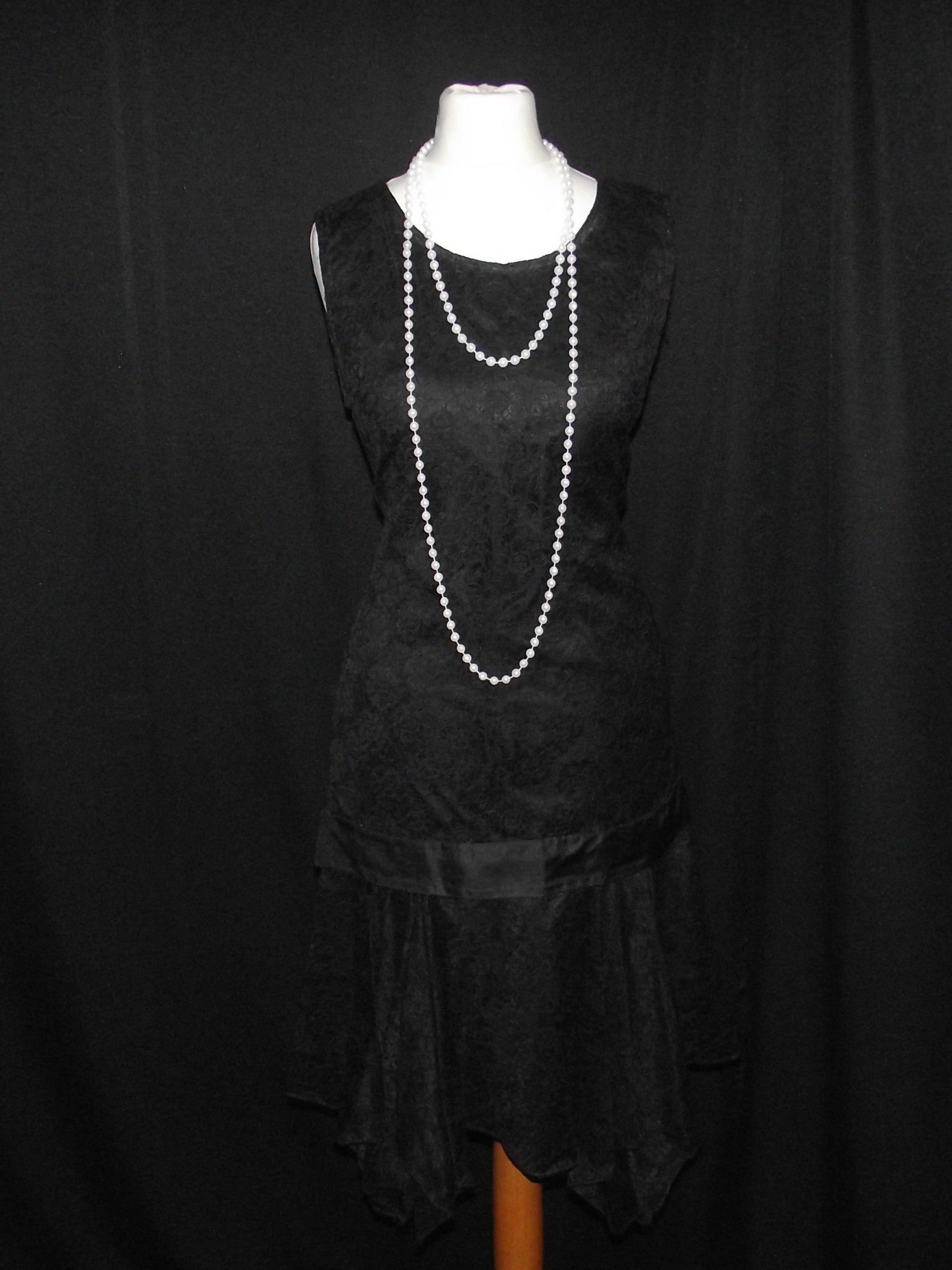 Peaky Blinders Female (£60.00 HIRE ONLY) – Mad World Fancy Dress