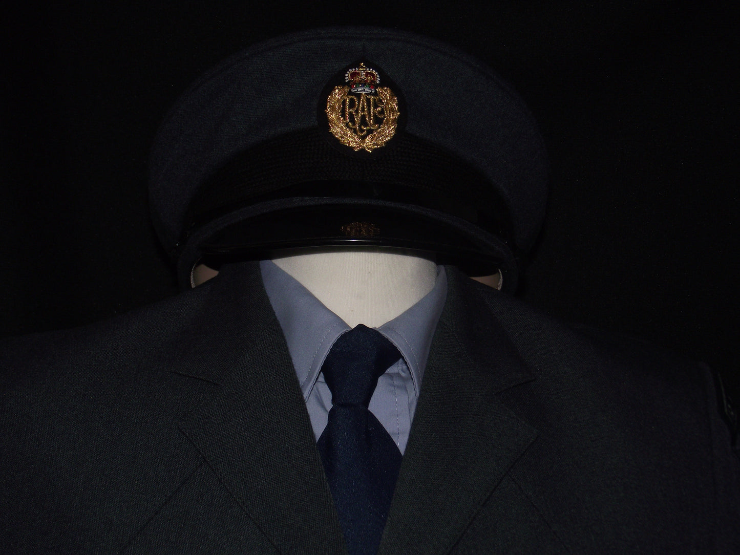 RAF Uniform (£60 HIRE)
