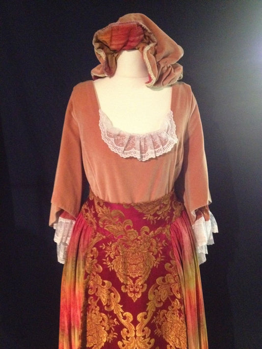 Restoration Wench (£50.00 HIRE ONLY)