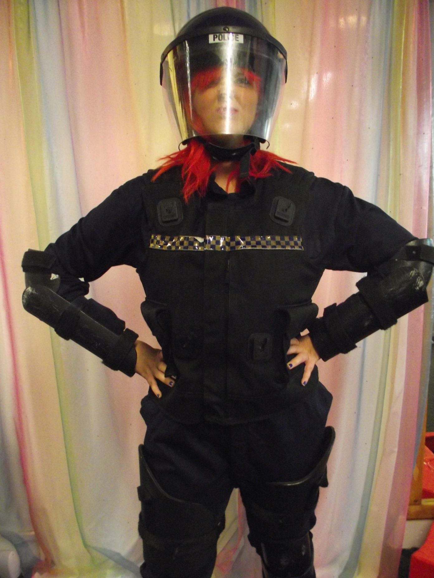 RIOT POLICE
