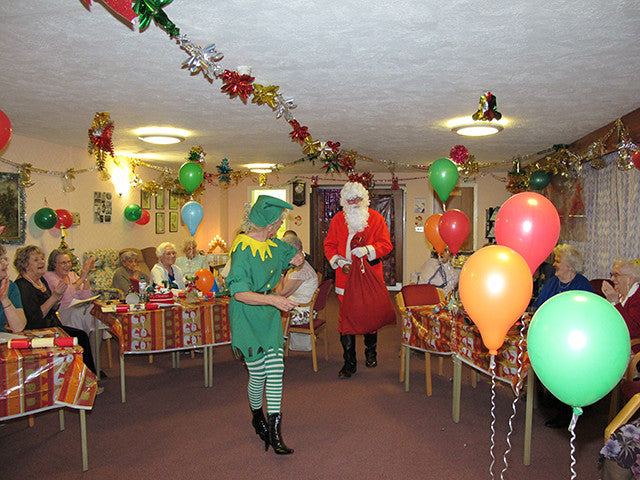 Santa-Clause-and-green-Elf-5118.jpg