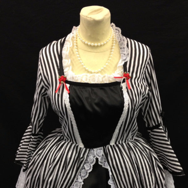 black and white stripe close up