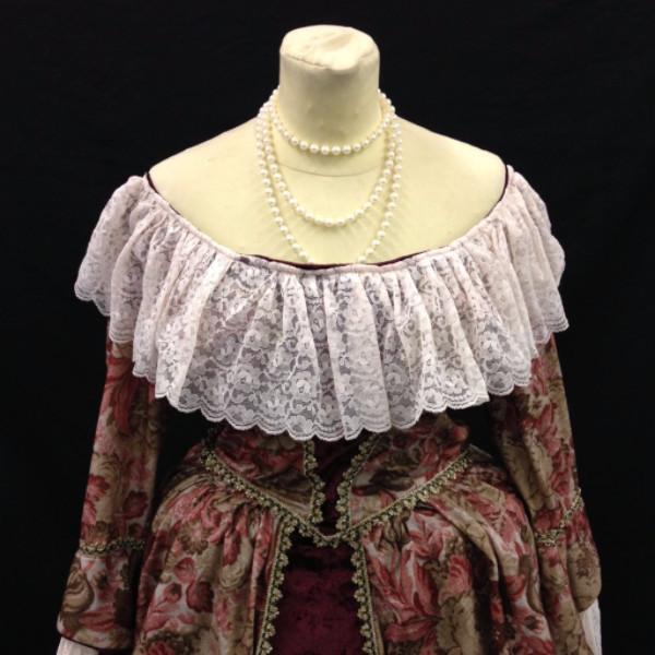 18th Century Dress in Burgundy & Cream (£70.00 HIRE ONLY)
