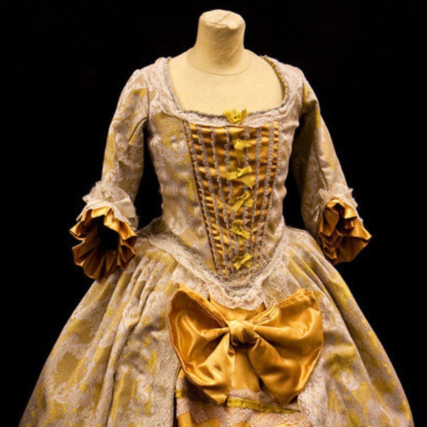 18th Century Dress in Gold(£70.00 HIRE ONLY)