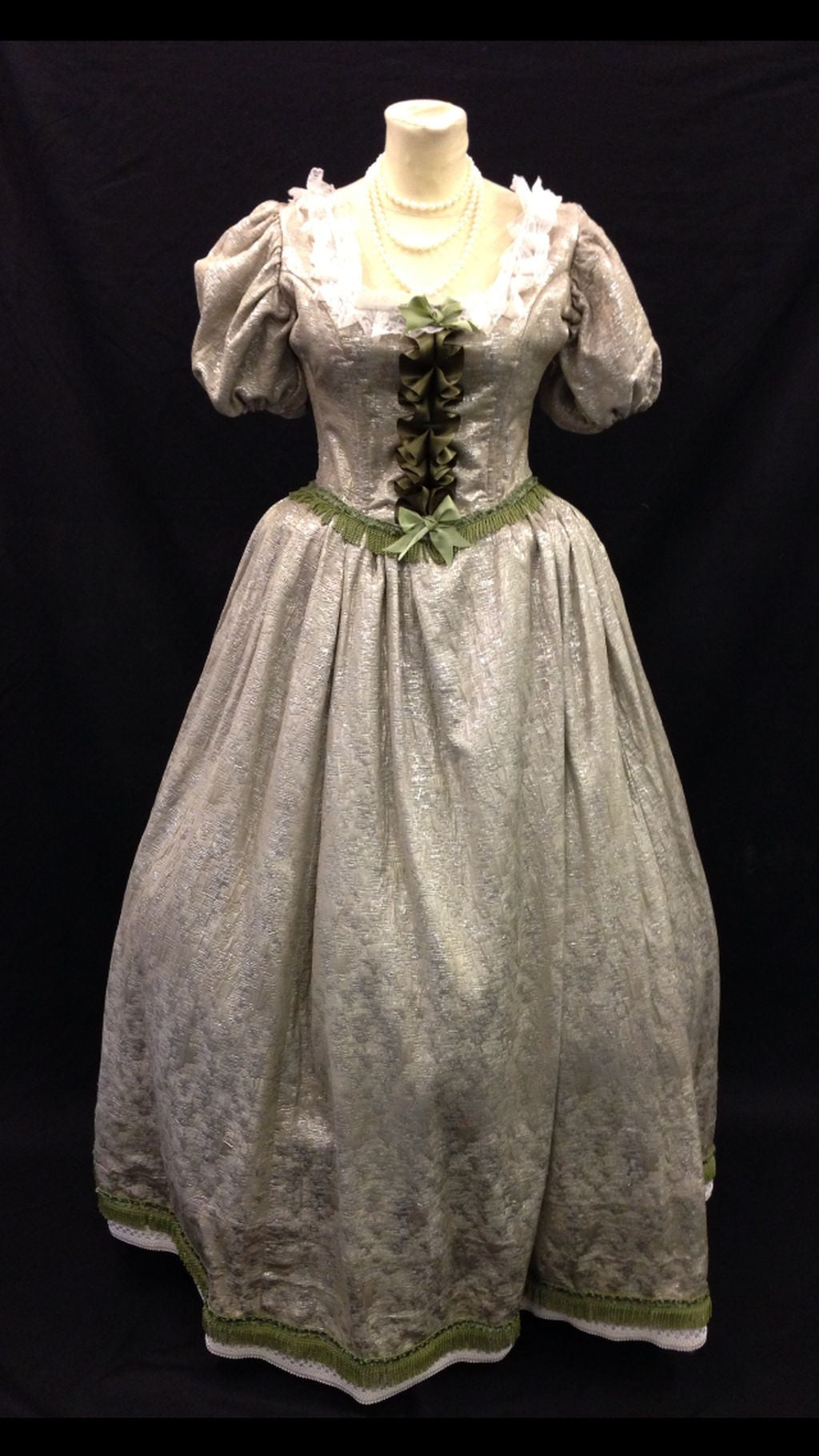 green and gold lady serenity