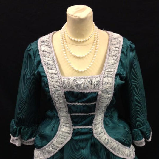 18th Century Dress in Green and White (£60.00 HIRE ONLY)