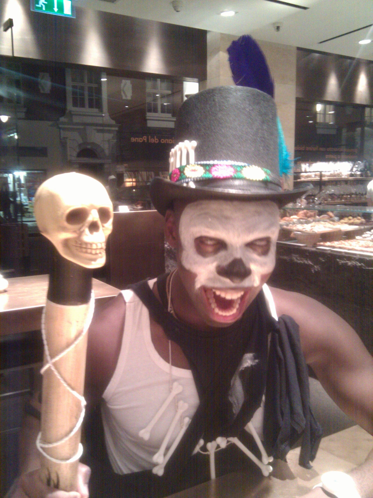 james-bond-voodoo-skeleton-man-7297.jpg