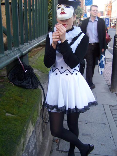 Mime Girl (HIRE ONLY)